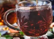 办公室必备！这杯养生茶让你告别疲劳和上火——打工人续命水：4款配方+科学冲泡法